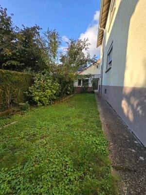 Garten hinter dem Haus