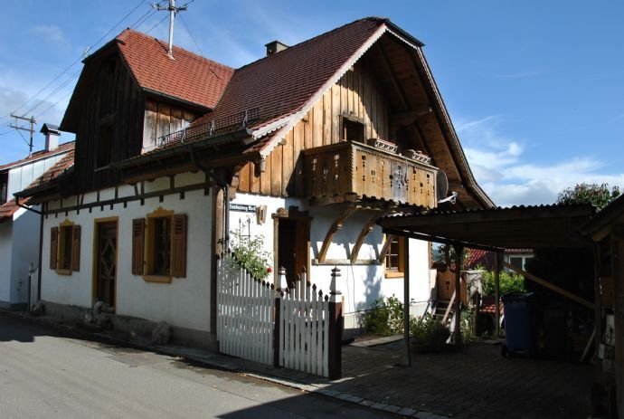 Einfamilienhaus in handwerklicher Bestform