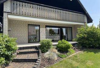 überdachte Terrasse und Loggia