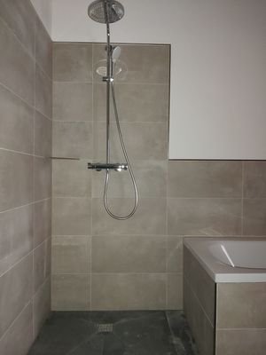 Dusche.jpg