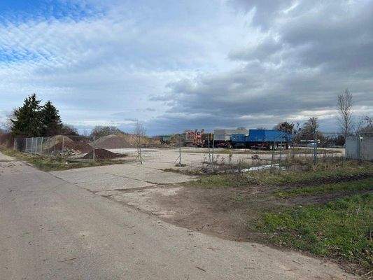 Gewerbegrundstück in Edesheim bei Landau