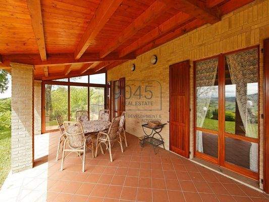 Panoramavilla mit Pool, Spa und 12 Hektar Privatland in Gradara - Marken