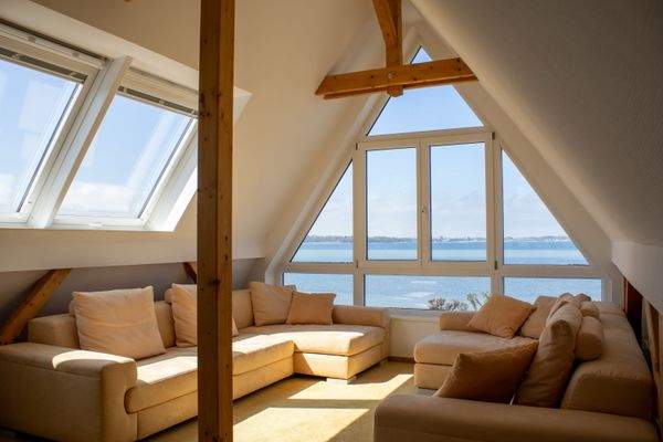 Galerie im ausgebauten Dachgeschoss mit Traumblick