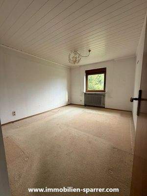 3-154_Kinder- oder Arbeitszimmer.jpg