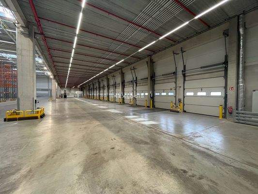 Innenansicht Hallenfläche