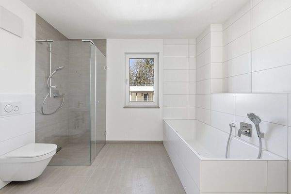 beispielhaftes Badezimmer