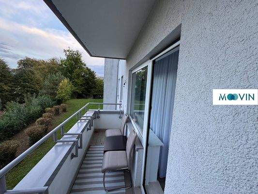 Balkon mit Blick ins Grüne