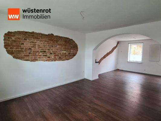 großes Wohnzimmer Erdgeschoss