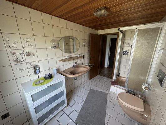 Badezimmer (Altbau)