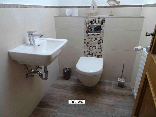 DG, WC