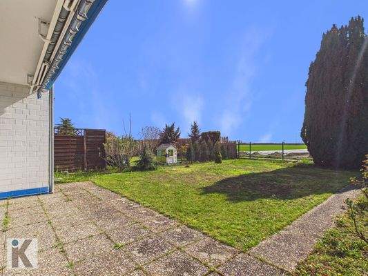 Terrasse mit Gartenblick