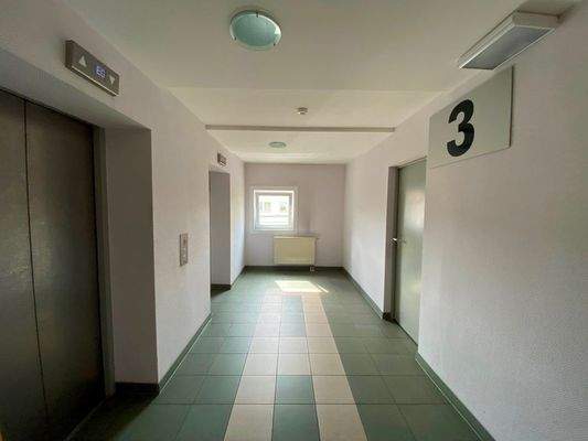 Aufzugsbereich auf Wohnetage