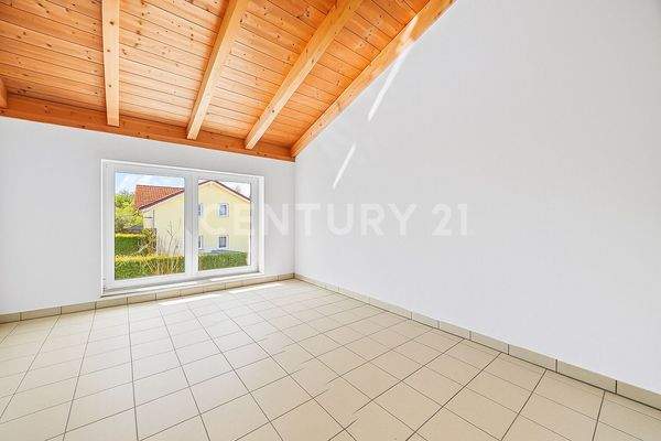 Beispiel Schlafzimmer im leeren Zustand