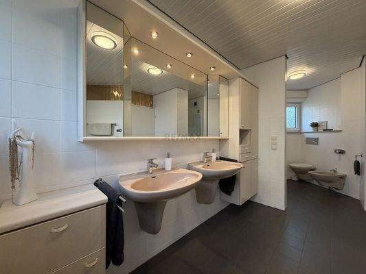 Lorcher Straße 15_EG_4 Zi._Badezimmer