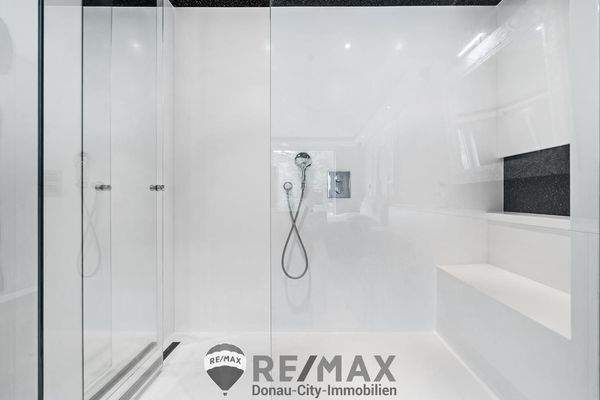 Master Bedroom, 1. OG