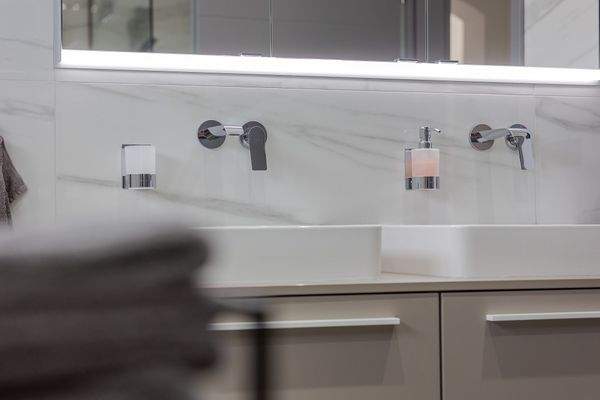 Details / Badezimmer EG