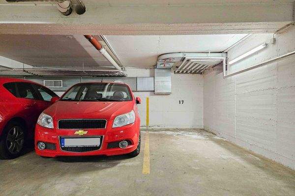 Stellplätze links und rechts