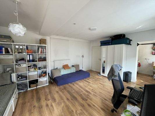 Wohnung EG Mittelhaus