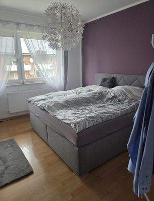 Schlafzimmer (1).jpg