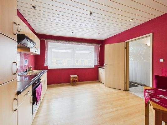 Wohnküche- geräumig und gemütlich 