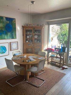 Schlafzimmer mit Austritt Balkon 