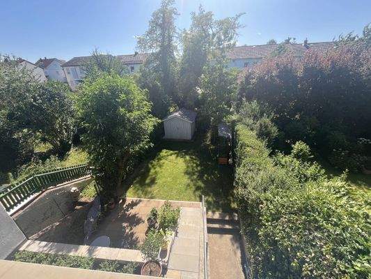 Blick von Balkon im OG