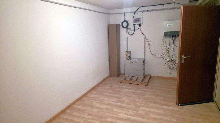 UG - Vorrat- Versorgungskeller.jpg