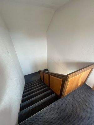 Treppenhaus (Abgang aus DG in EG).jpg