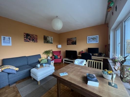 Wohnung-Marburg-Marbach-Höhenweg-55-Wohnzimmer (3)