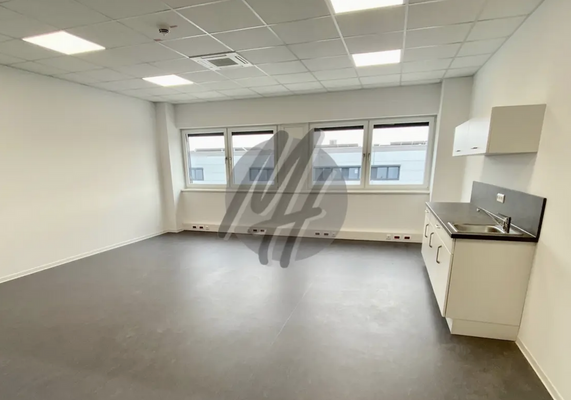 INFOS UNTER: 06171-586000