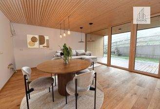 Wohn- und Essbereich