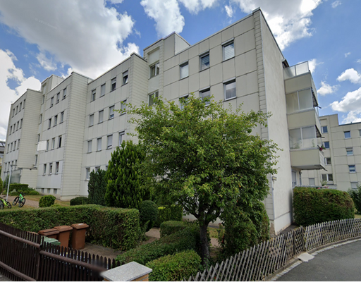 Süd-West-Seite Bayernstraße 13