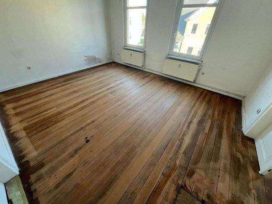 Zimmer 3 mittlere Whg.