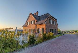 Reetdachvillen am Schloss 