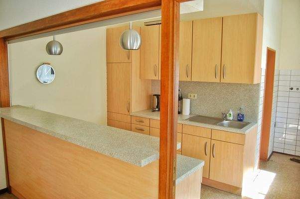 Nebengebäude mit Einbauküche