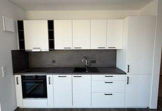 Vollausgestattete Einbauküche