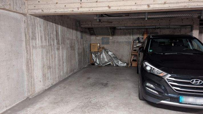 Tiefgaragenstellplatz
