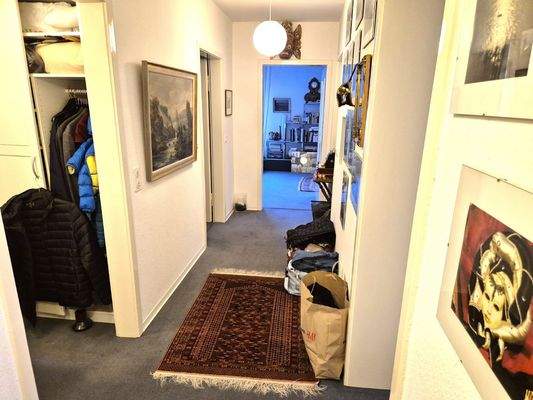 Flur Wohnung DG