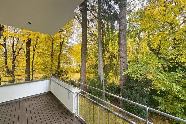 Balkon OG mit Aussicht ins Grüne