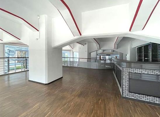 Galerie vorderer Bereich - Gallery front area