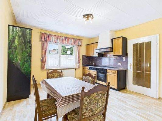 Zentrales Ein-/Zweifamilienhaus in Saarwellingen