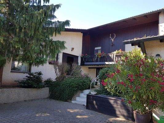 Außenansicht Eingangsbereich