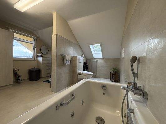 Badezimmer Eltern OG