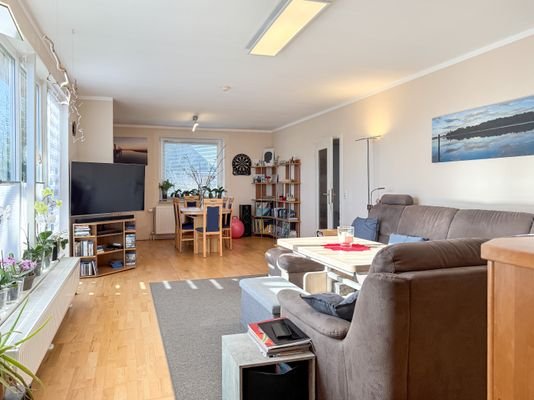 Wohn- und Esszimmer