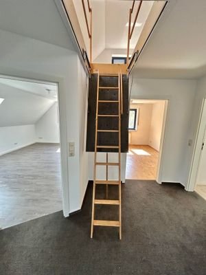Zugang zum Dachboden