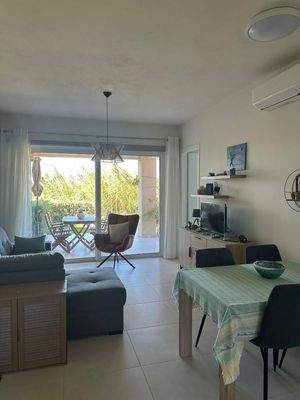 Kreta, Maleme: Erdgeschosswohnung zu verkaufen, nur wenige Schritte vom Strand entfernt