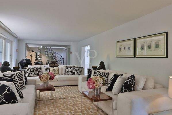 Wohnbereich Penthouse Erstes Geschoss