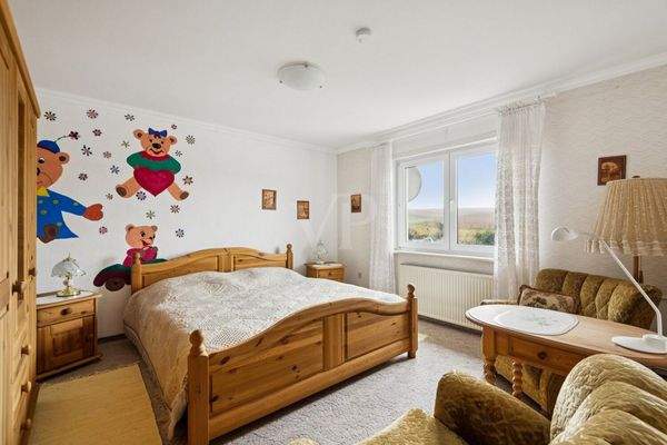 erstes Schlafzimmer im Anbau