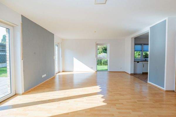 Doppelhaus 2 Rechts - Wohn- und Esszimmer