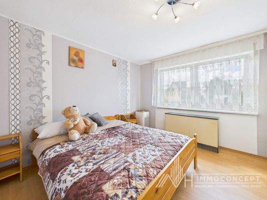 CAM04062G0-PR0045-STILL022